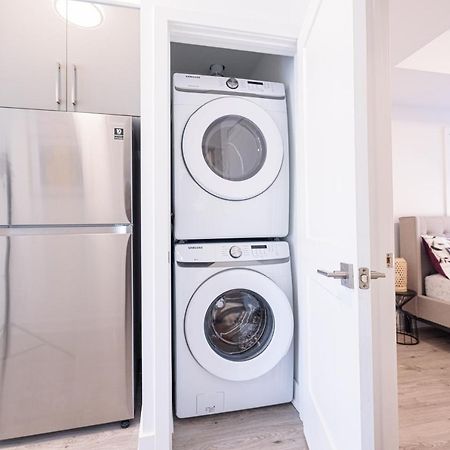 Luxury & Comfy Apartment, Mins Drive To All Niagara Falls Attraction Extérieur photo